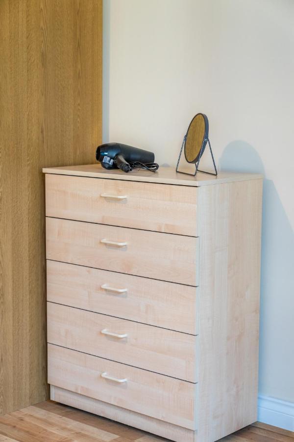 Apartment Central Watford Stylish 2 Bedroom Serviced With Free Parking Watford (Hertfordshire)